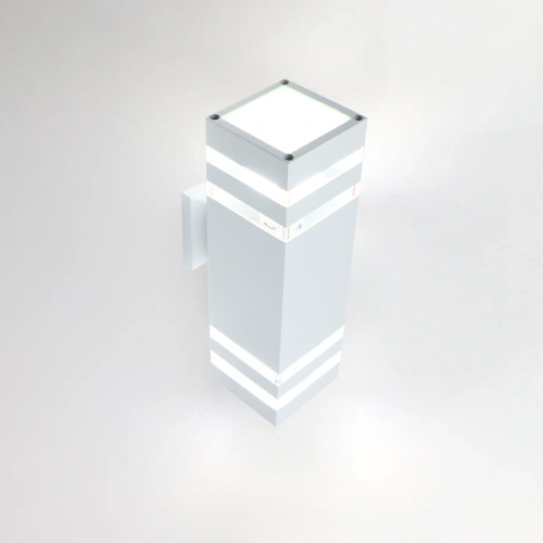 Уличный настенный светильник General Гратус GWL-2Е27-M-IP65 662599