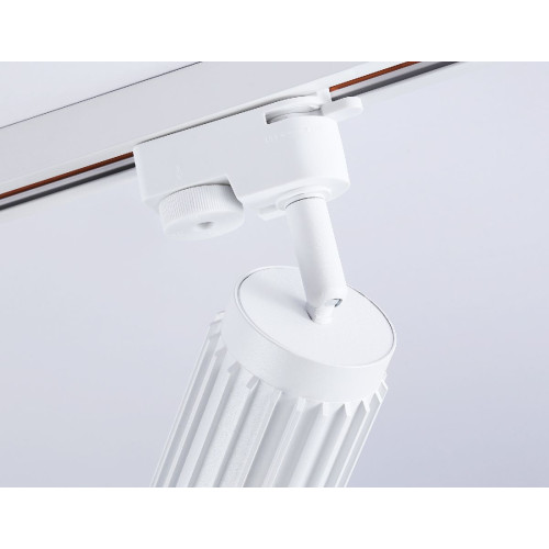 Трековый однофазный светильник Ambrella Light Track System GL5157