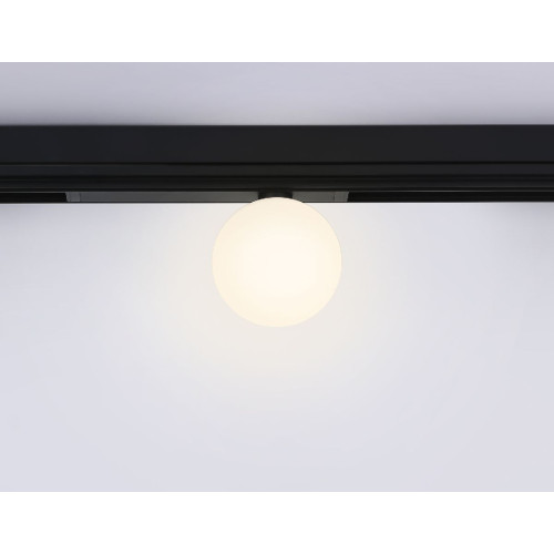 Трековый магнитный светильник Ambrella Light Magnetic 220V GL1371