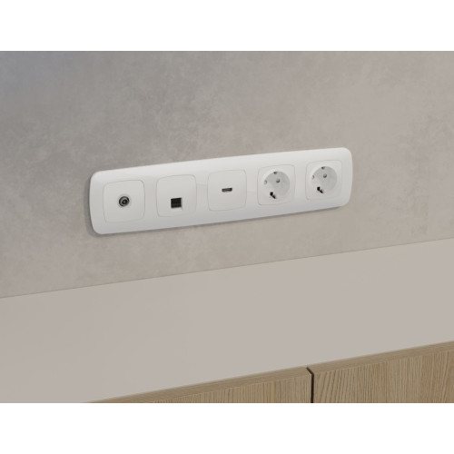 Комплект механизма компьютерной розетки Ambrella Volt RJ-45 (8P8C) CAT6A экранированной с автоматической защитной шторкой OMEGA MO112005 Белый глянец QUANT (OP1120, VM185)