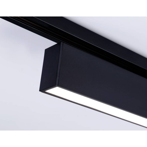 Трековый однофазный светильник Ambrella Light Track System GL6777
