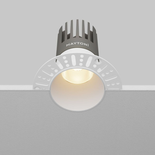Встраиваемый светильник Maytoni Technical Dip DL122-15W-3K-TRS-W